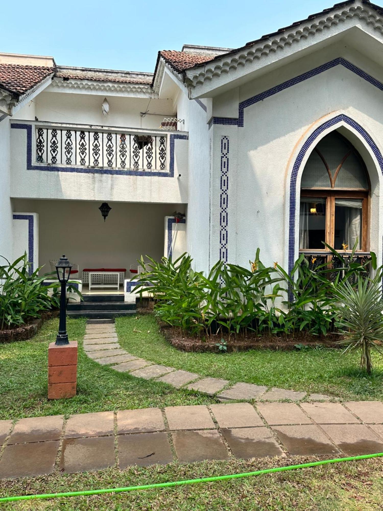Riviera Hermitage Anjuna Exterior foto