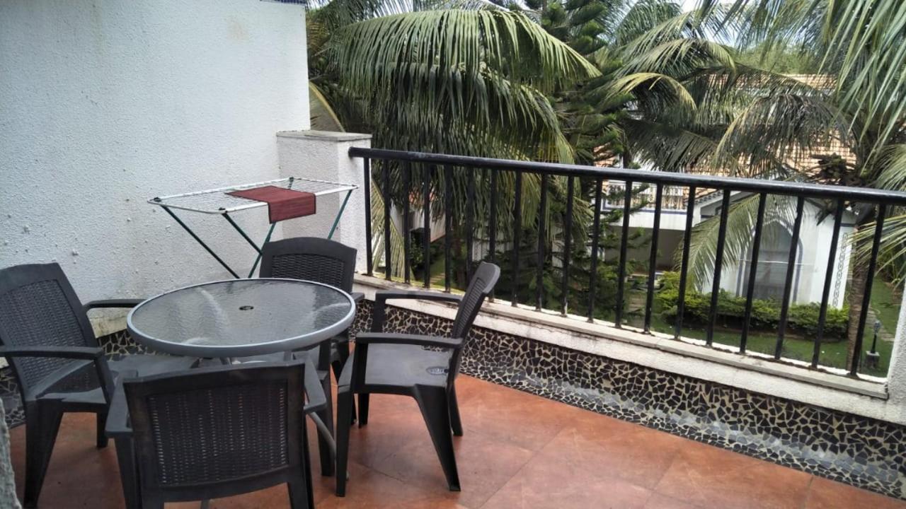 Riviera Hermitage Anjuna Exterior foto